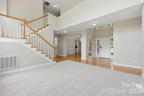 8526 Wren Creek Drive Charlotte NC 28269