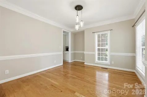 8526 Wren Creek Drive Charlotte NC 28269