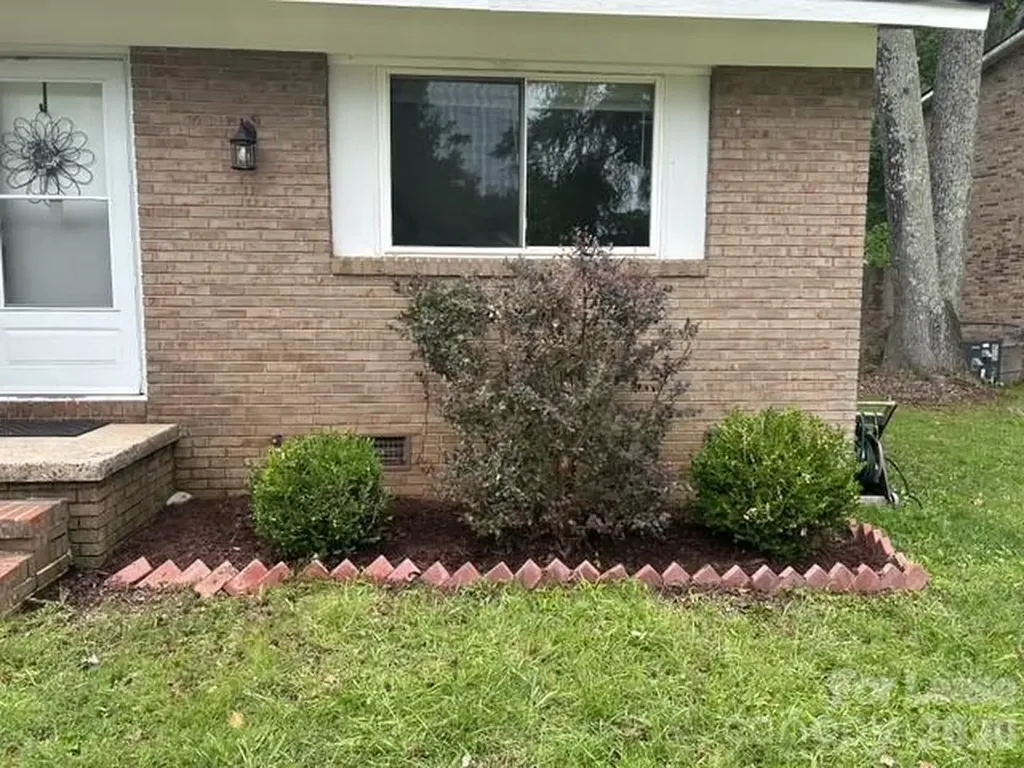 3315 Erskine Drive Charlotte NC 28205