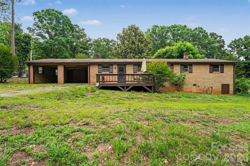 2871 Loviee Road Lincolnton NC 28092