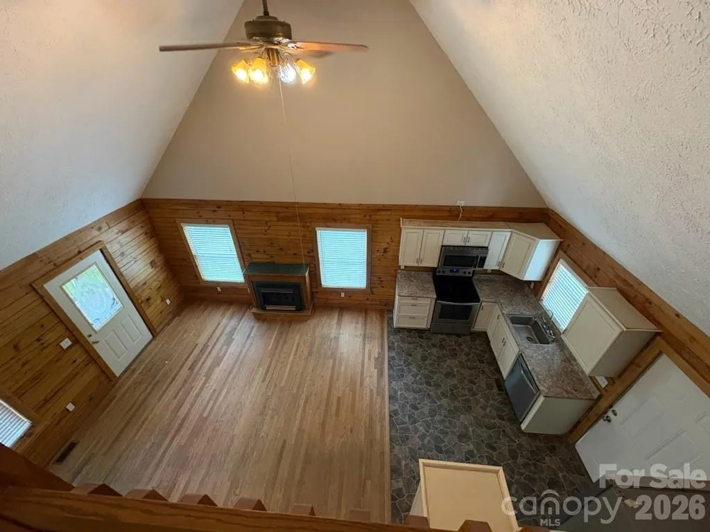 9064 Wildflower Lane Newland NC 28657