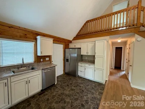 9064 Wildflower Lane Newland NC 28657