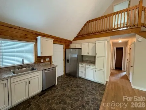 9064 Wildflower Lane Newland NC 28657