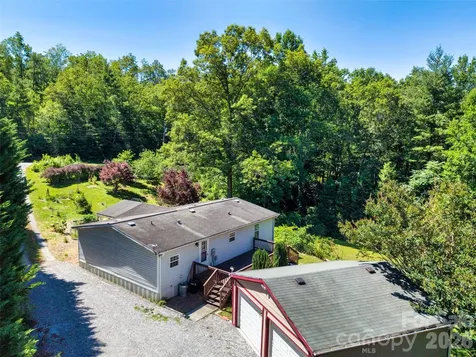 435 Mcminn Road Hendersonville NC 28792