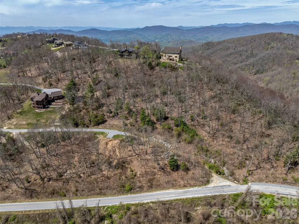 370 Autumn Ridge Lane Hendersonville NC 28792