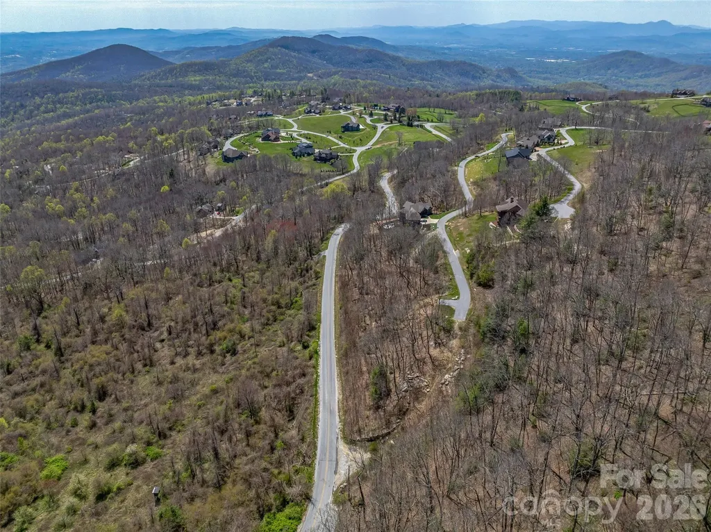 370 Autumn Ridge Lane Hendersonville NC 28792