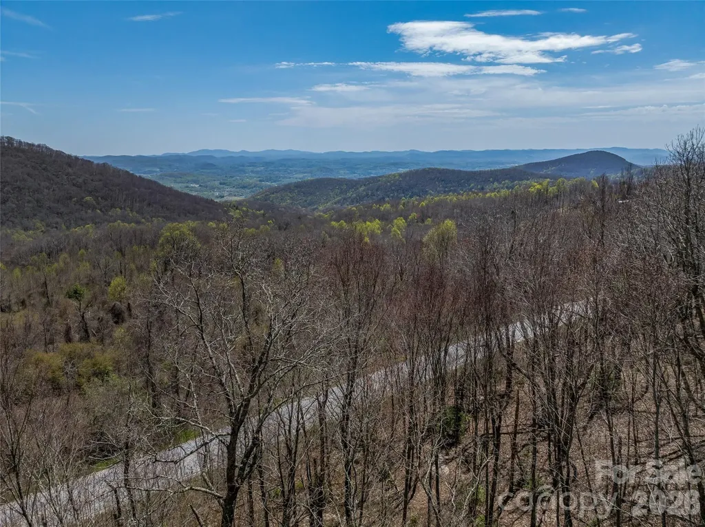 370 Autumn Ridge Lane Hendersonville NC 28792