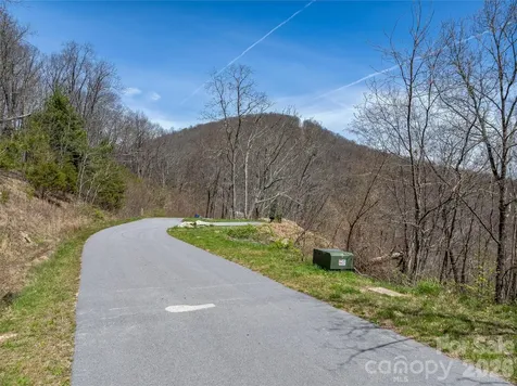 370 Autumn Ridge Lane Hendersonville NC 28792