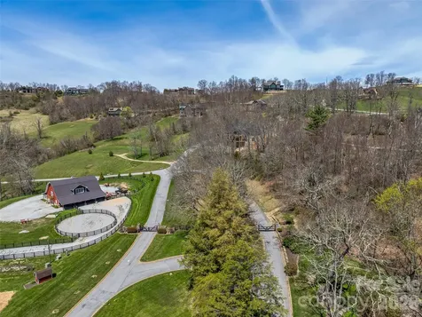 370 Autumn Ridge Lane Hendersonville NC 28792