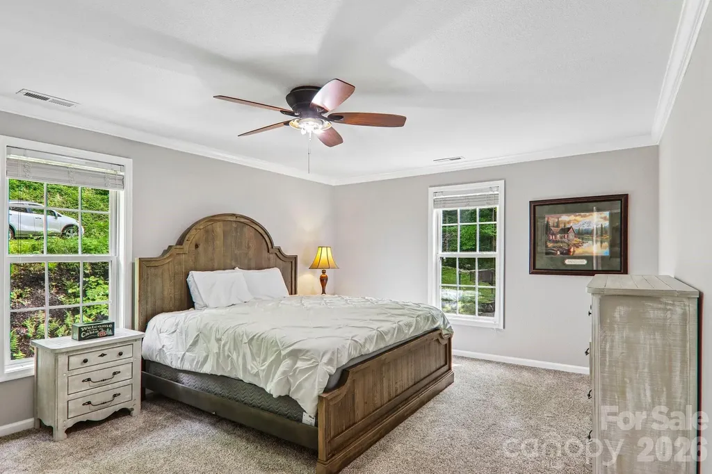 1264 Dogwood Drive Maggie Valley NC 28751