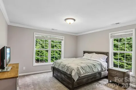 1264 Dogwood Drive Maggie Valley NC 28751