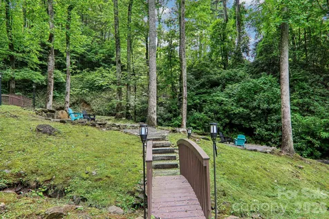1264 Dogwood Drive Maggie Valley NC 28751