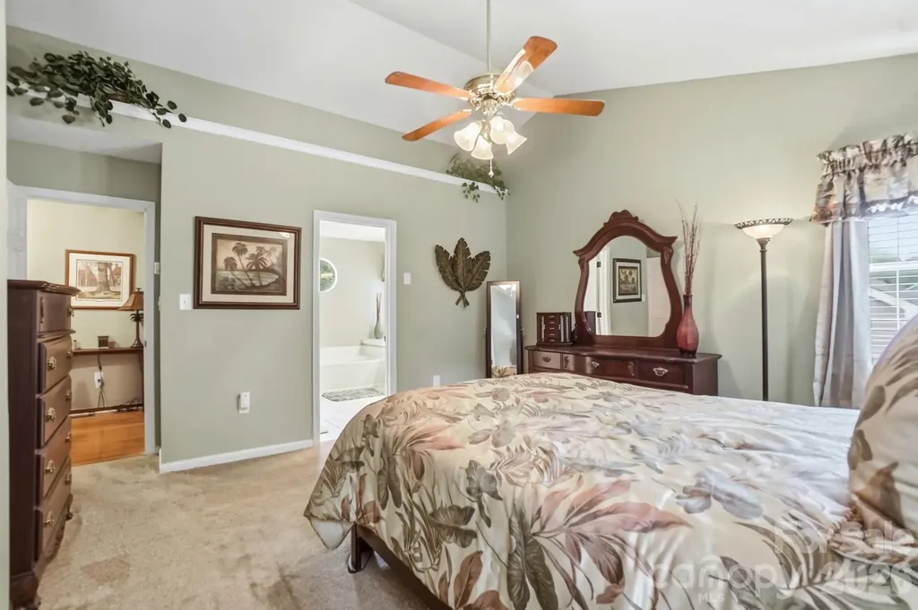 6000 Carriage Oaks Drive Charlotte NC 28262