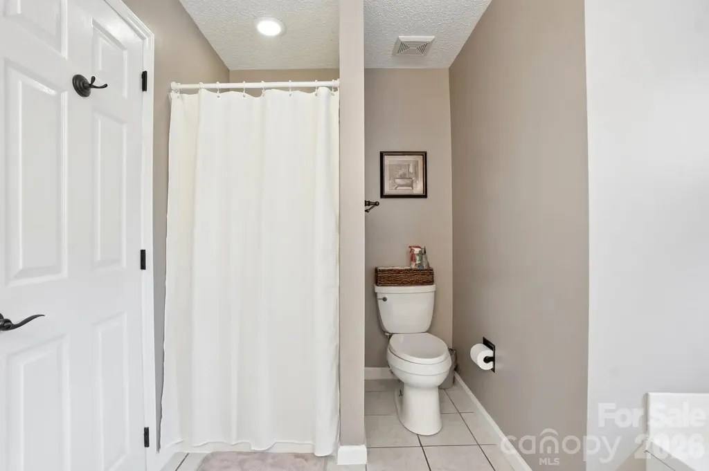 6000 Carriage Oaks Drive Charlotte NC 28262