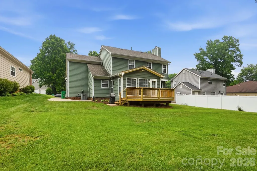 6000 Carriage Oaks Drive Charlotte NC 28262