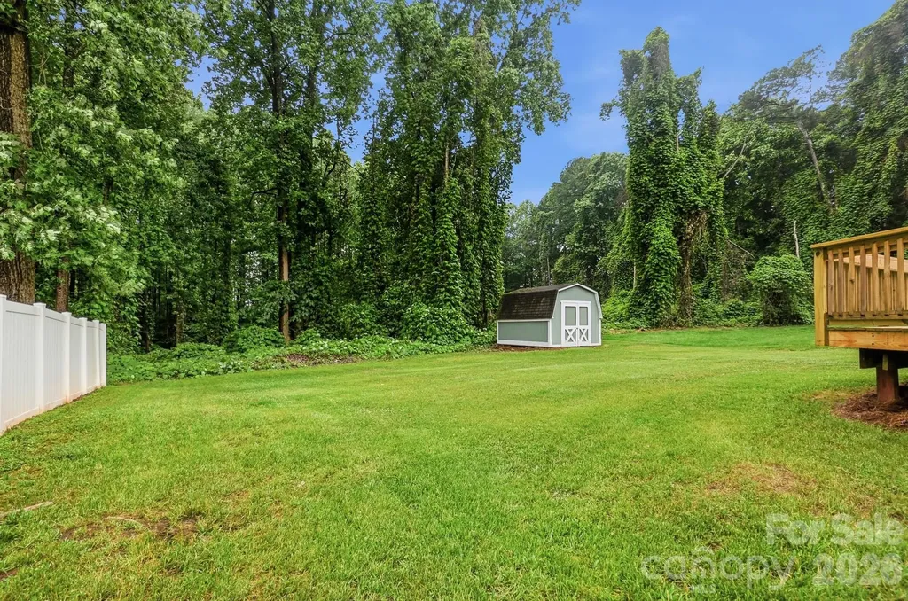 6000 Carriage Oaks Drive Charlotte NC 28262