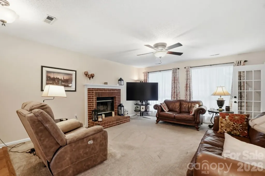 6000 Carriage Oaks Drive Charlotte NC 28262