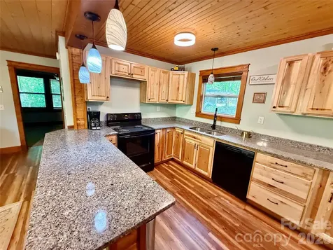 10 Lakemont Cottage Trail Flat Rock NC 28731