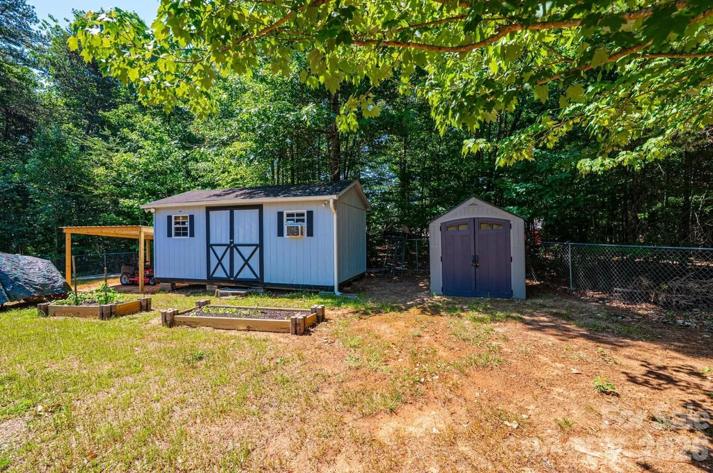 205 Winding Cedar Drive Statesville NC 28677