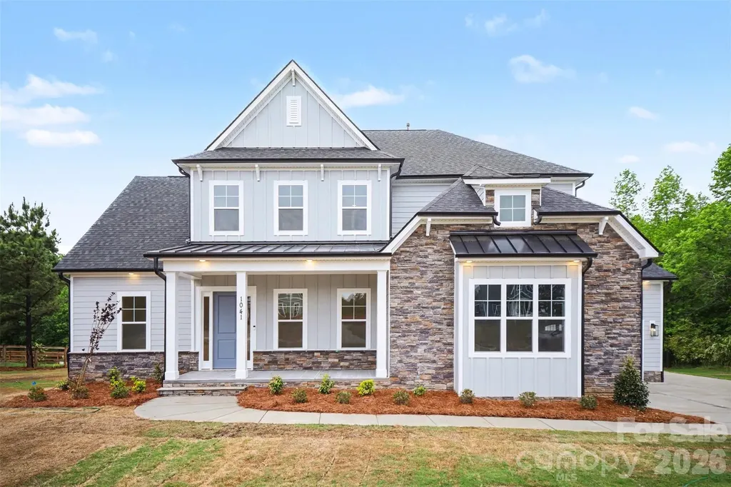 1041 Sage Pine Circle Clover SC 29710