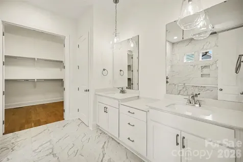 1041 Sage Pine Circle Clover SC 29710