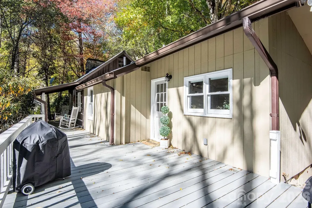 284 Grady Winkler Road Boone NC 28607