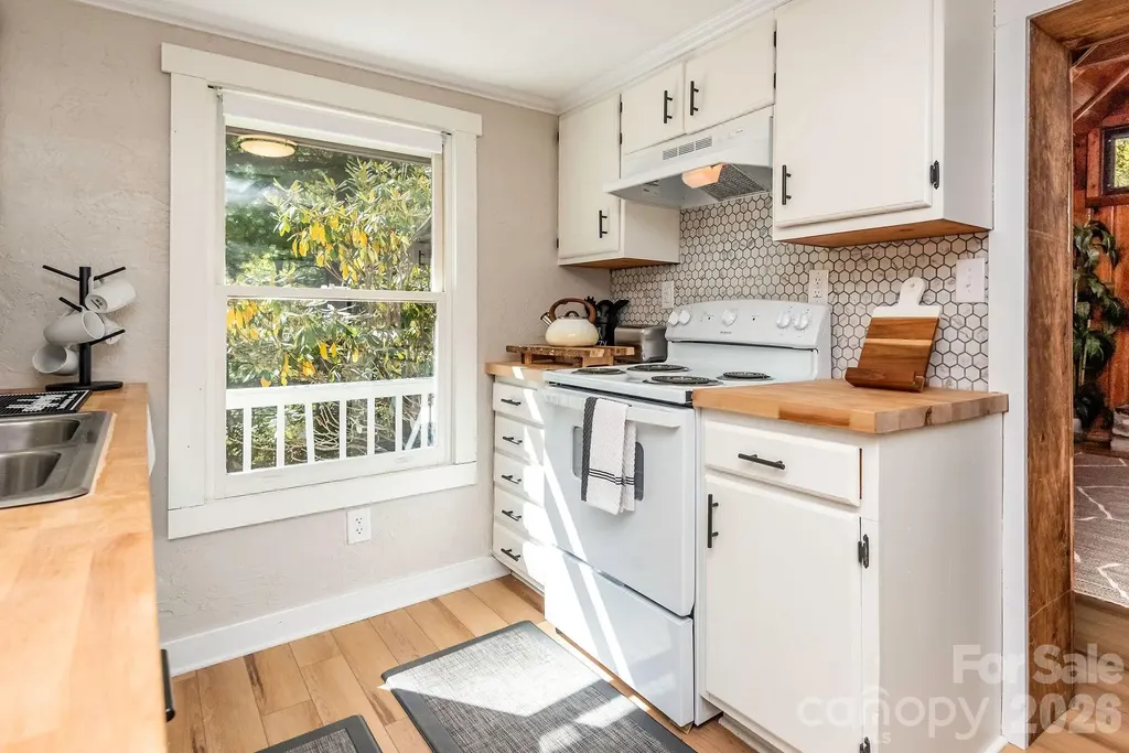 284 Grady Winkler Road Boone NC 28607