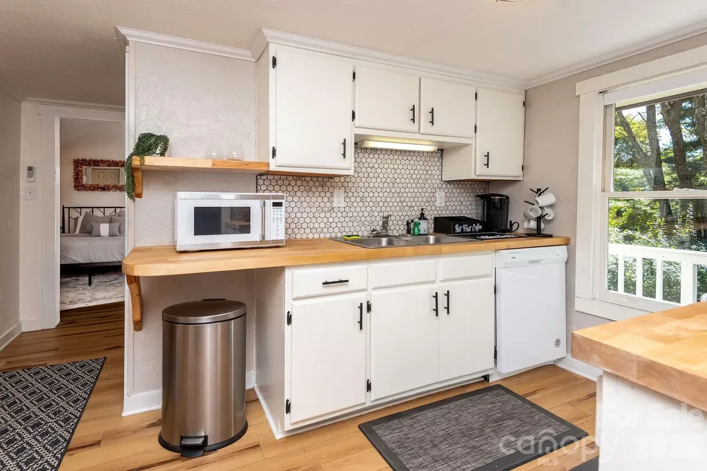 284 Grady Winkler Road Boone NC 28607