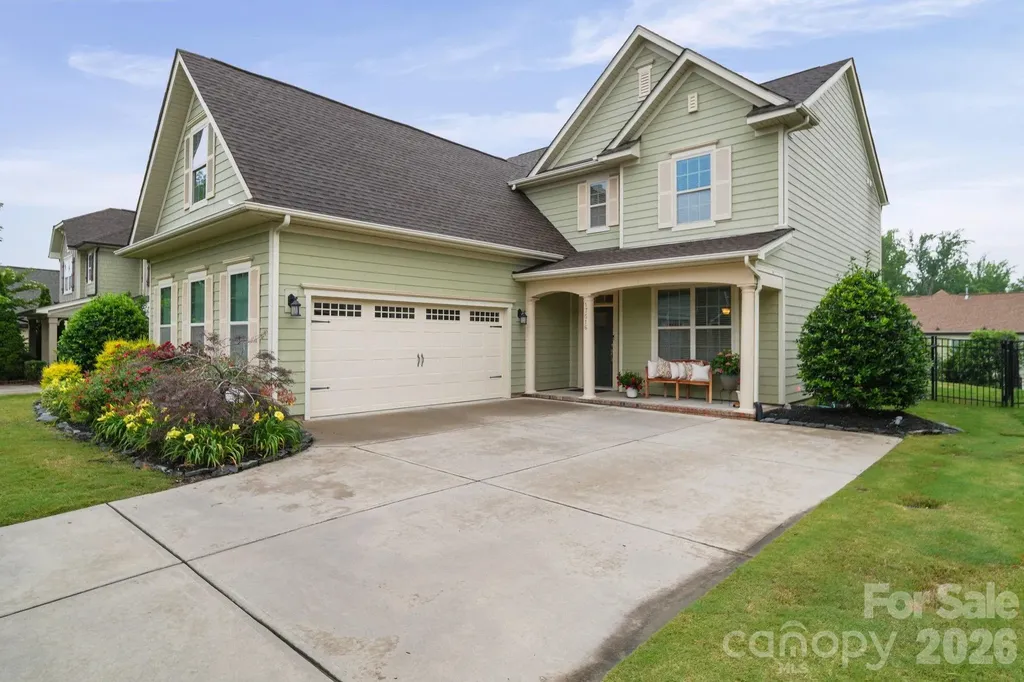 17516 Austins Creek Drive Charlotte NC 28278