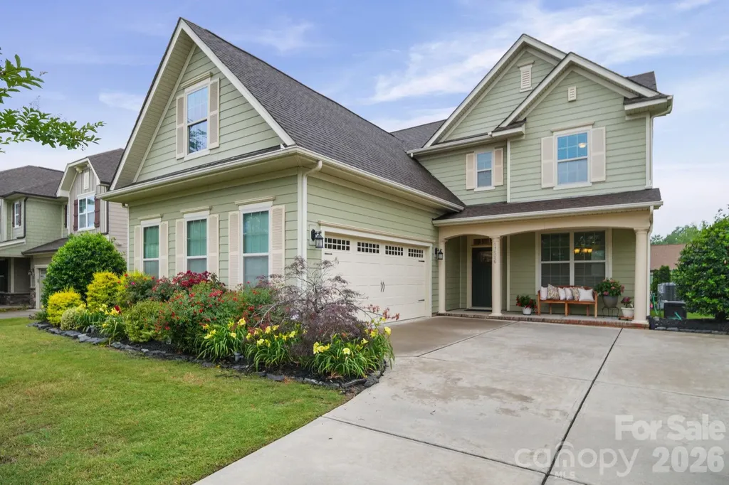17516 Austins Creek Drive Charlotte NC 28278