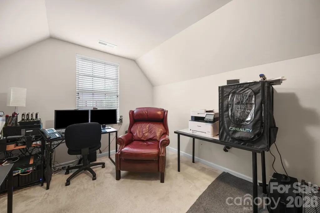 17516 Austins Creek Drive Charlotte NC 28278