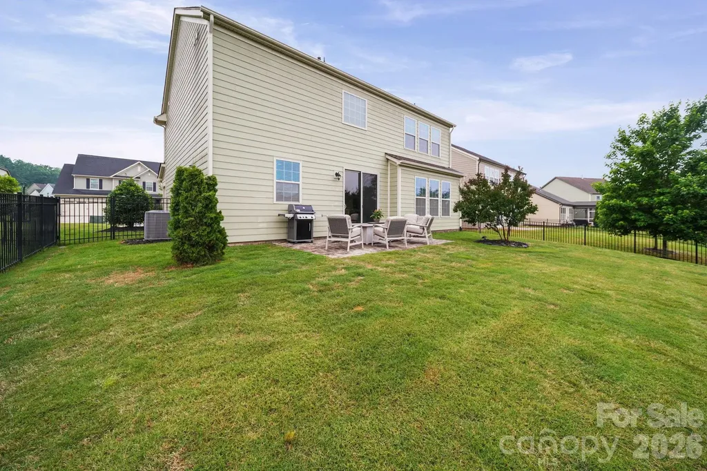 17516 Austins Creek Drive Charlotte NC 28278