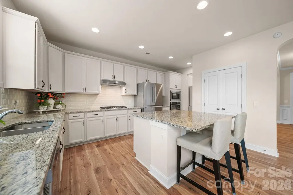 17516 Austins Creek Drive Charlotte NC 28278