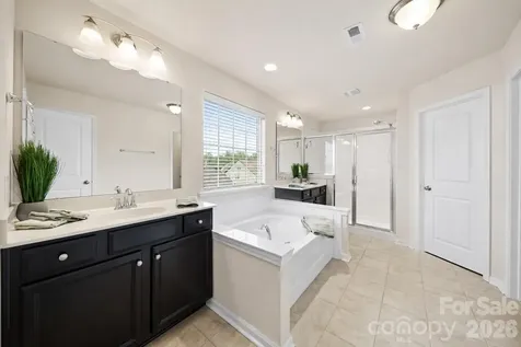 17516 Austins Creek Drive Charlotte NC 28278
