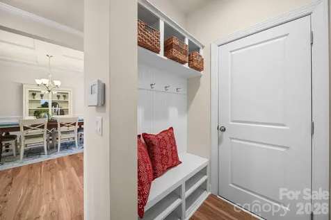 17516 Austins Creek Drive Charlotte NC 28278
