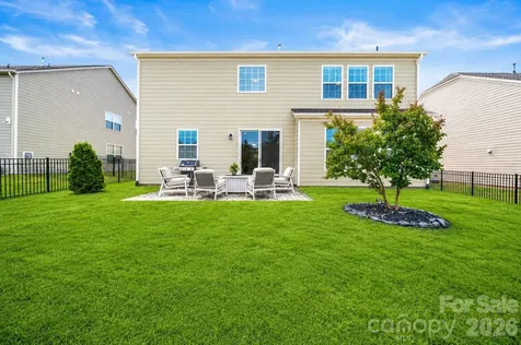 17516 Austins Creek Drive Charlotte NC 28278