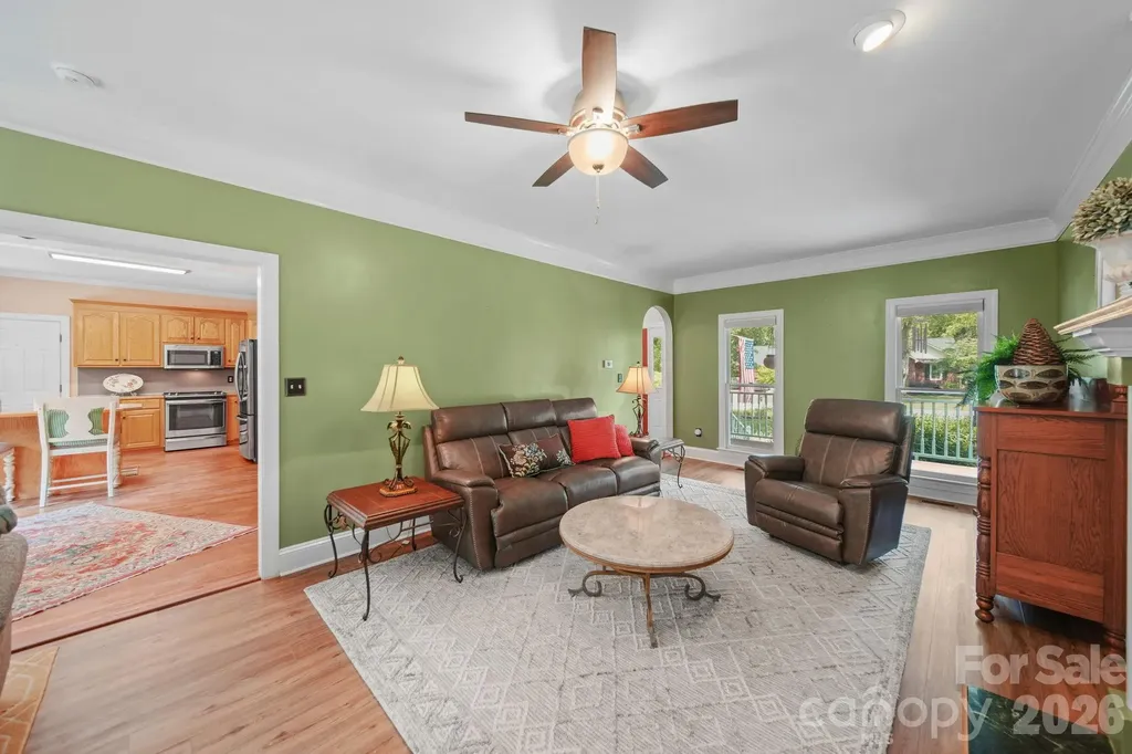 8513 Middleton Circle Harrisburg NC 28075