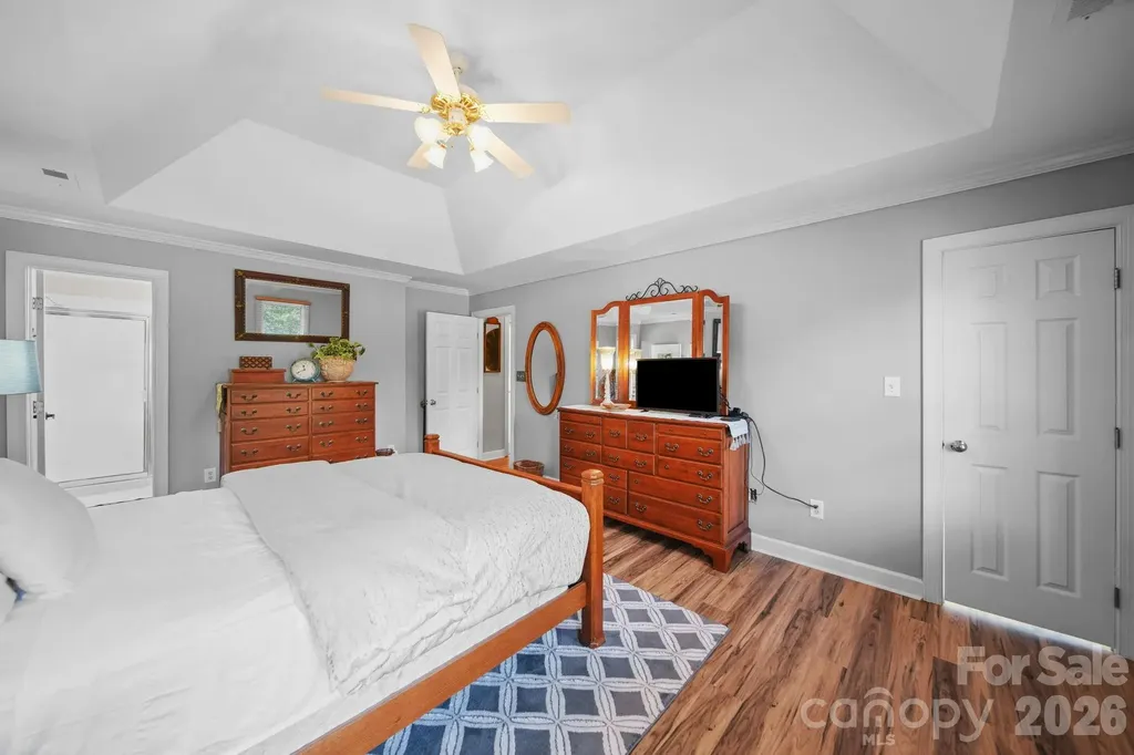 8513 Middleton Circle Harrisburg NC 28075
