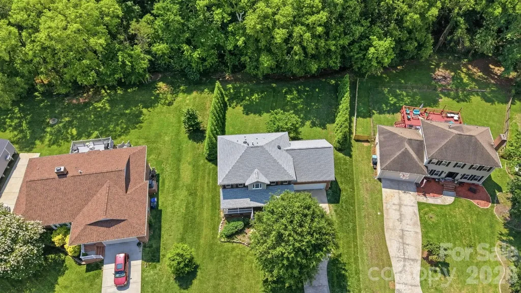 8513 Middleton Circle Harrisburg NC 28075