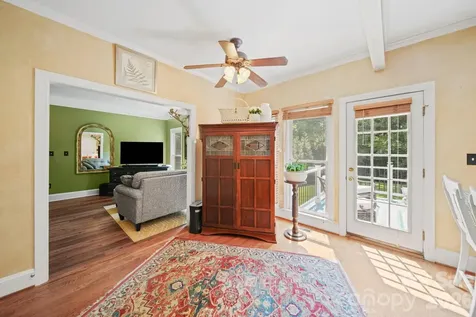 8513 Middleton Circle Harrisburg NC 28075