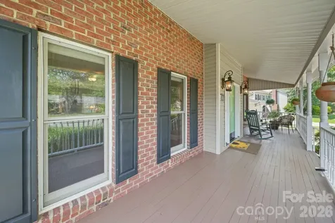 8513 Middleton Circle Harrisburg NC 28075