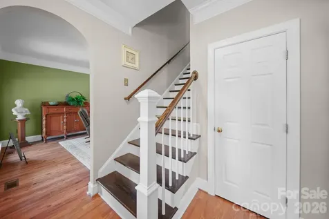 8513 Middleton Circle Harrisburg NC 28075