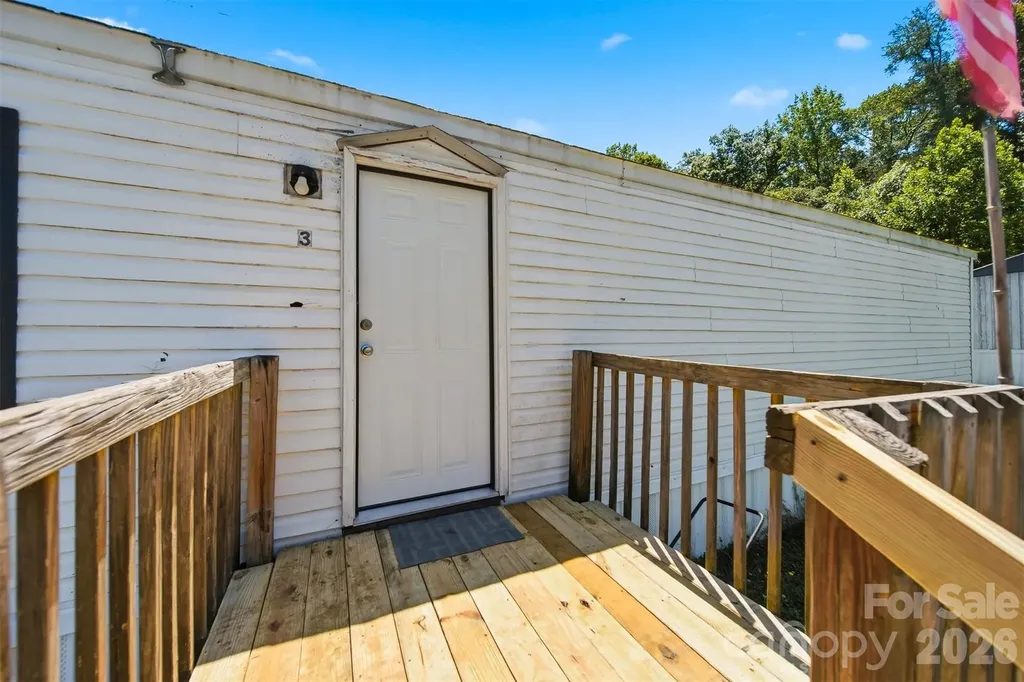 5929 Mourglea Avenue Connelly Springs NC 28612