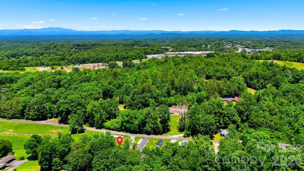 5929 Mourglea Avenue Connelly Springs NC 28612