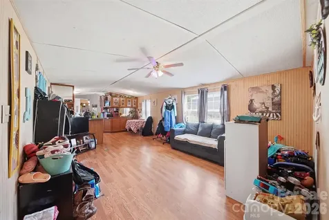 5929 Mourglea Avenue Connelly Springs NC 28612