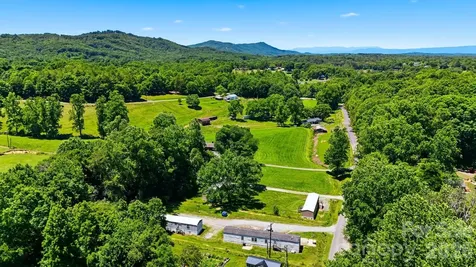5929 Mourglea Avenue Connelly Springs NC 28612