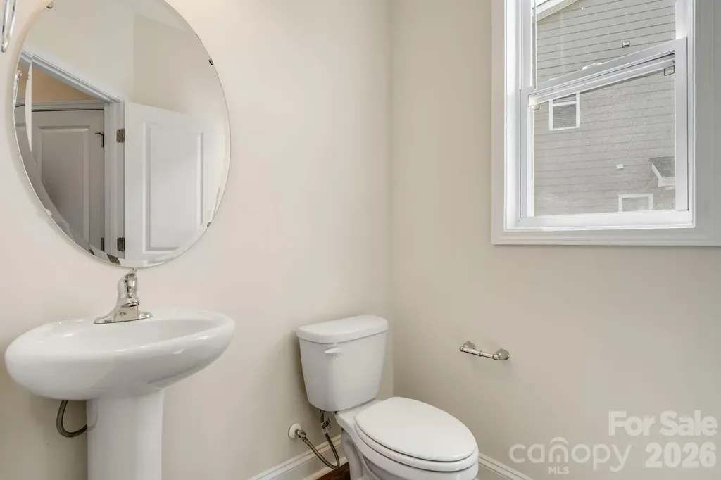 124 Creekview Road Hendersonville NC 28791