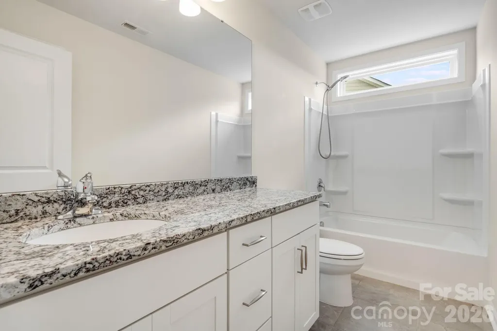 124 Creekview Road Hendersonville NC 28791
