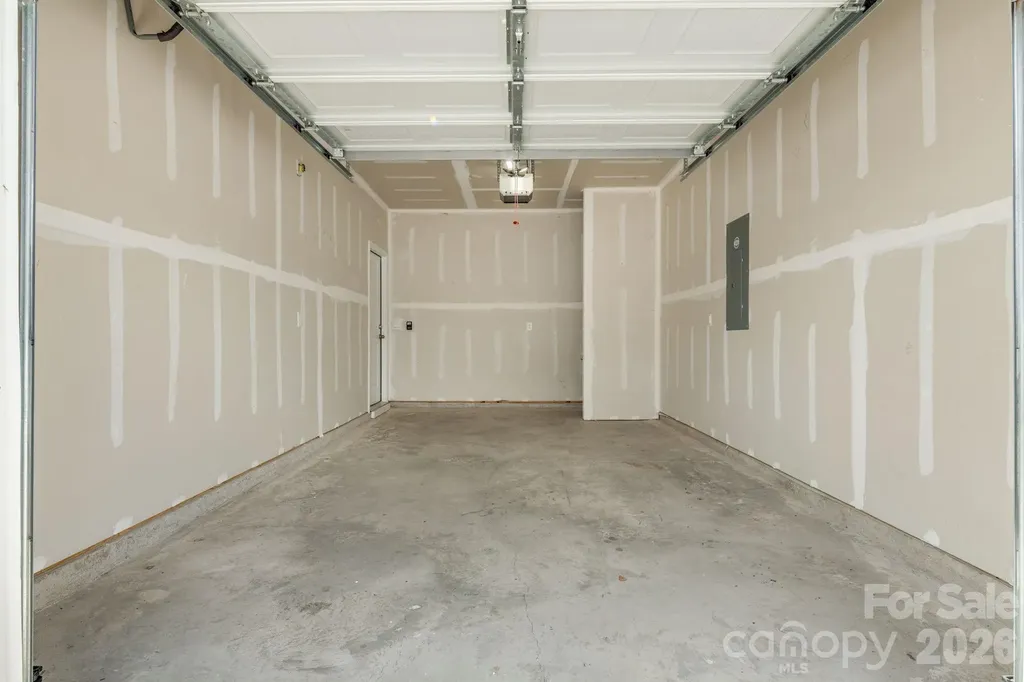 124 Creekview Road Hendersonville NC 28791