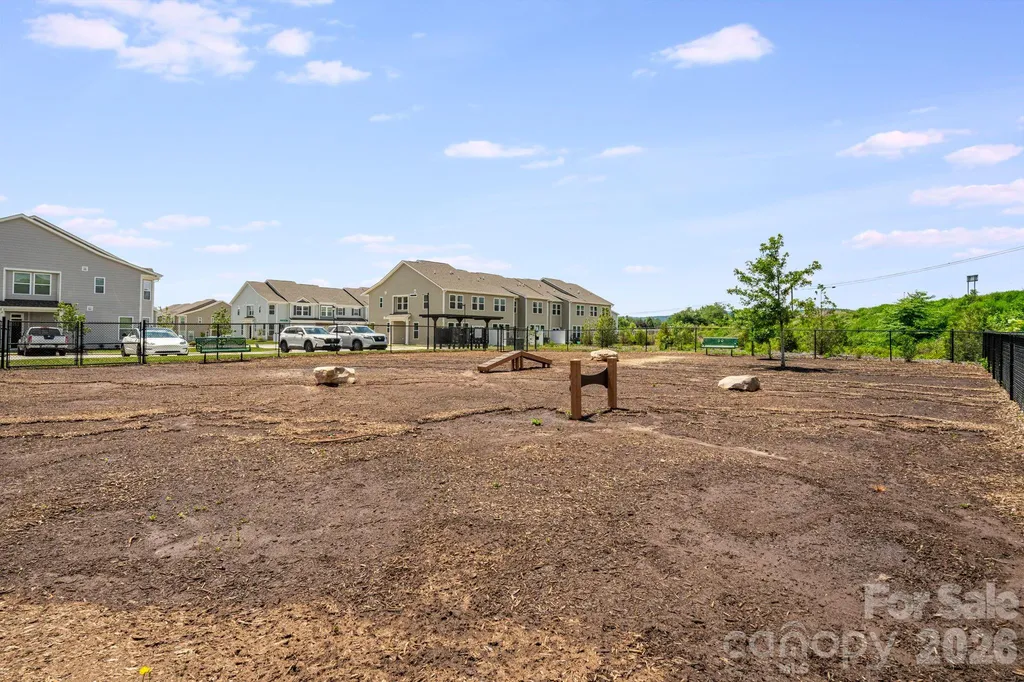 124 Creekview Road Hendersonville NC 28791